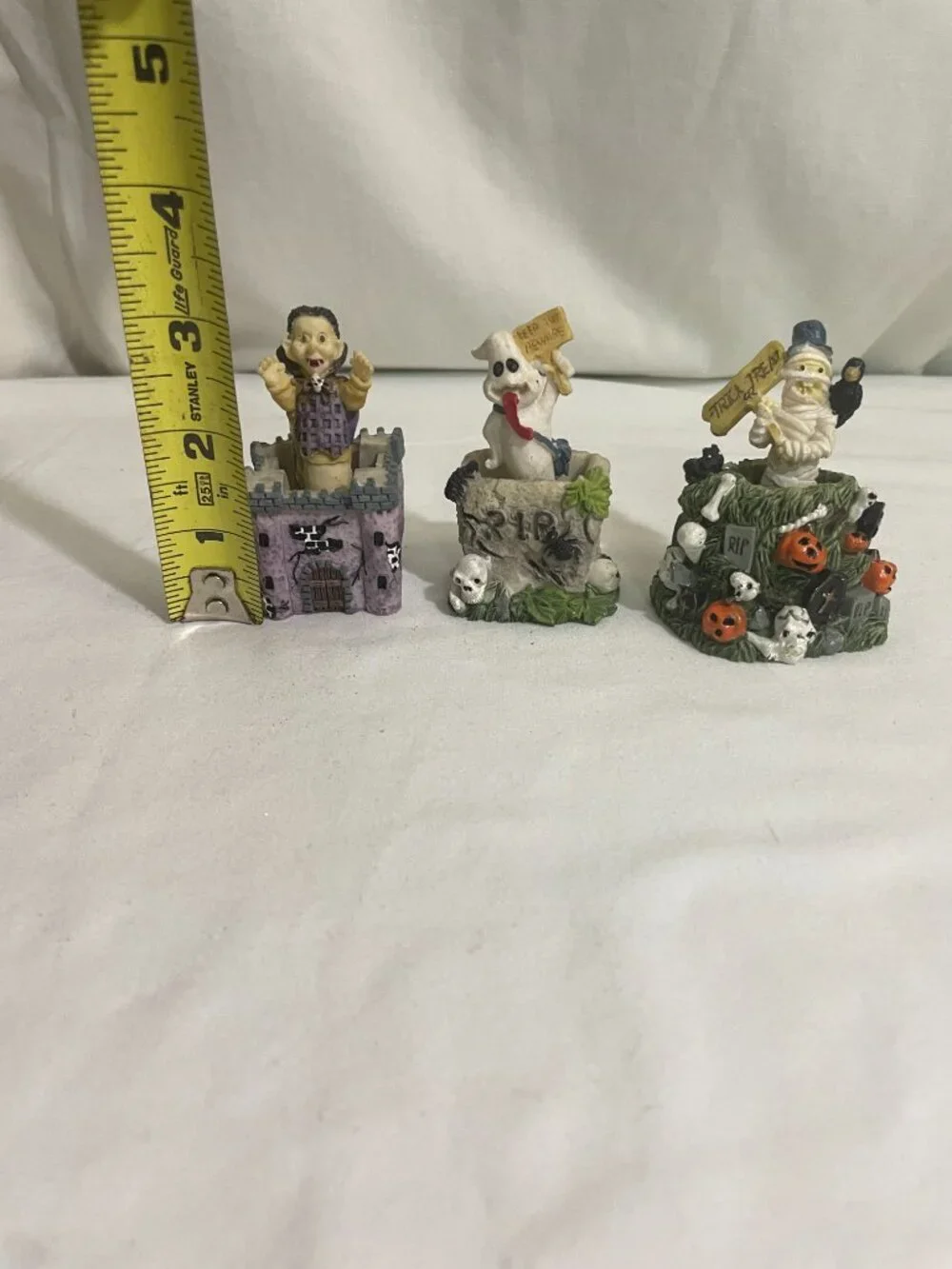 N/A tombstone resin desk